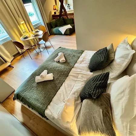 1912 I 10 Min Ins Zentrum I 100mbits Wlan I 1-3 Personen I Vollausgestattete Kueche Apartment Jena