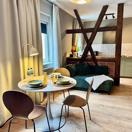 1912 I 10 Min Ins Zentrum I 100mbits Wlan I 1-3 Personen I Vollausgestattete Kueche Apartment *