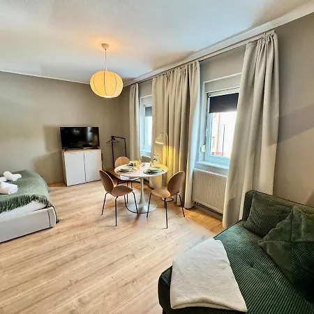 Apartment 1912 I 10 Min Ins Zentrum I 100mbits Wlan I 1-3 Personen I Vollausgestattete Kueche Jena